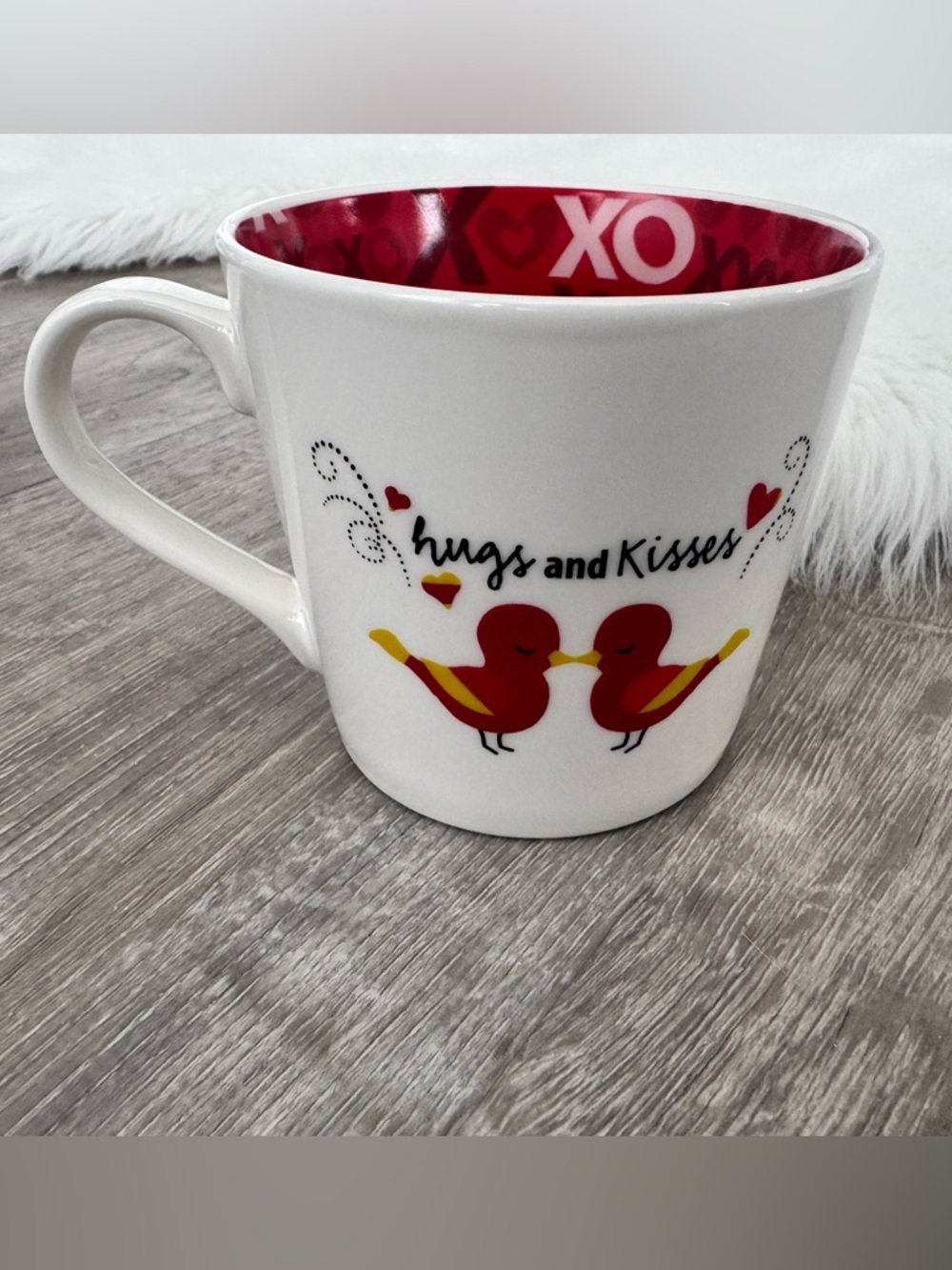 ❤️🖤 DISNEY Mickey & Minnie "A Million Kisses" Ceramic Mug - Picture 2 of 4